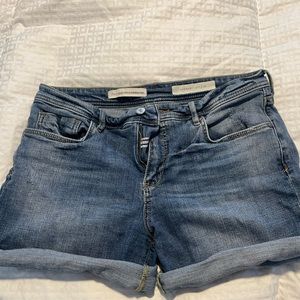 Pilcro Jean shorts, size 28